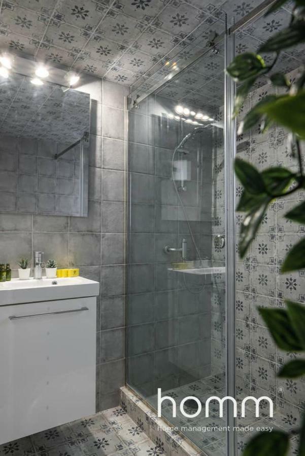 Nemeseos 1St Floor Homm Apartment With Roof Garden And Wading Pool เอเธนส์ ภายนอก รูปภาพ